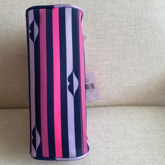 Kate Spade Striped Lip Print Nylon Dome Cosmetic Case NWT - Picture 5 of 8
